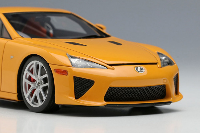 アイドロン EM698D レクサス LFA 2010 リアウィングアップ