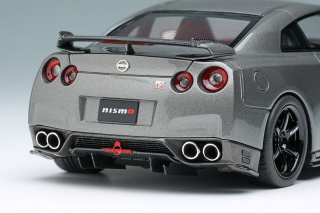 アイドロン EM702 日産 GT-R (ニスモ R35 CRS Version) 2013 ダーク