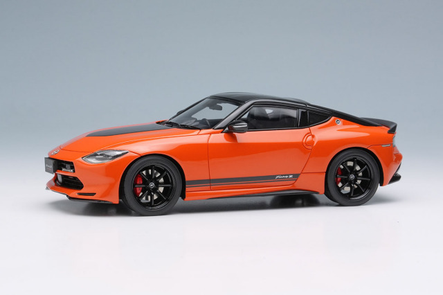 【お取り寄せ商品】 EIDOLON EM708 Nissan Fairlady Z Customized Edition Tokyo Auto salon 2023 Orange Limited 100pcs