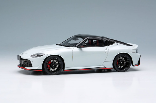 EIDOLON EM727B Nissan Fairlady Z NISMO 2024 Prism White / Super Black