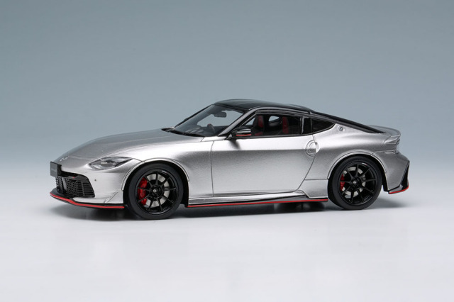 EIDOLON EM727D Nissan Fairlady Z NISMO 2024 Brilliant Silver / Super Black