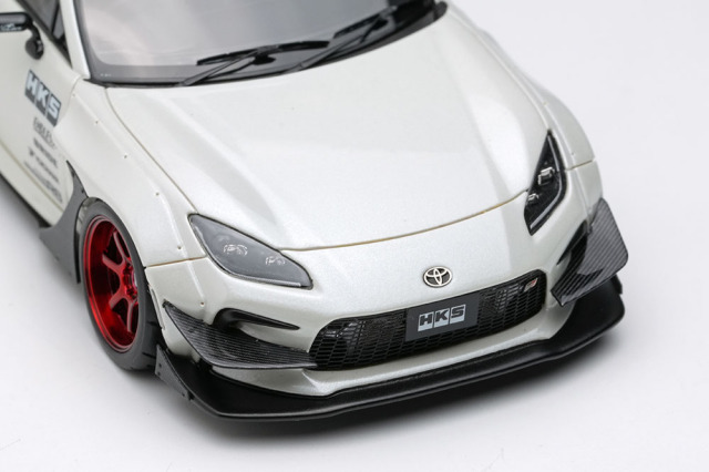 アイドロン EM732 HKS ドライビングパフォーマー GR86 Type-R (限定150台)