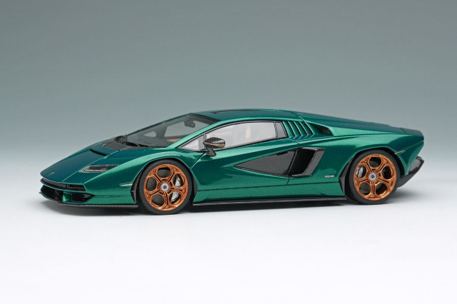 【お取り寄せ商品】 EIDOLON EM740C Lamborghini Countach LPI 800-4 2022 Verde Abete Limited 112pcs