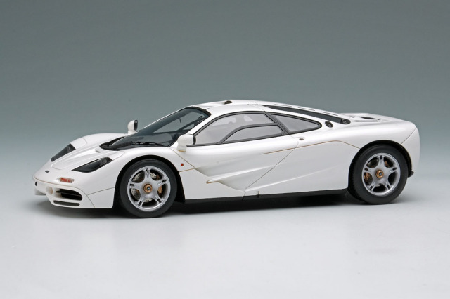 EIDOLON EM748C McLaren F1 Roadcar 1994 White Limited 100pcs