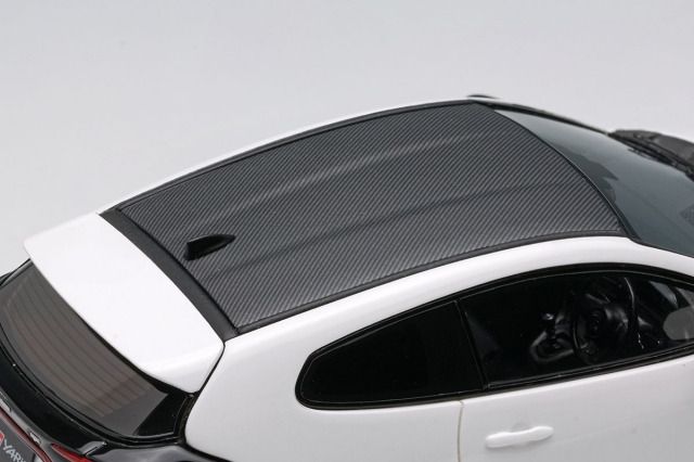 アイドロン EM762B トヨタ GRヤリス RZ ハイパフォーマンス 2024