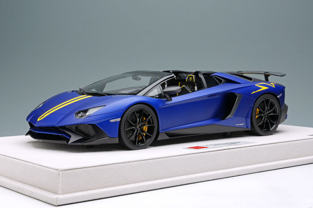 アイドロン EML007G 1/18 ランボルギーニ アヴェンタドール LP750-4 SV
