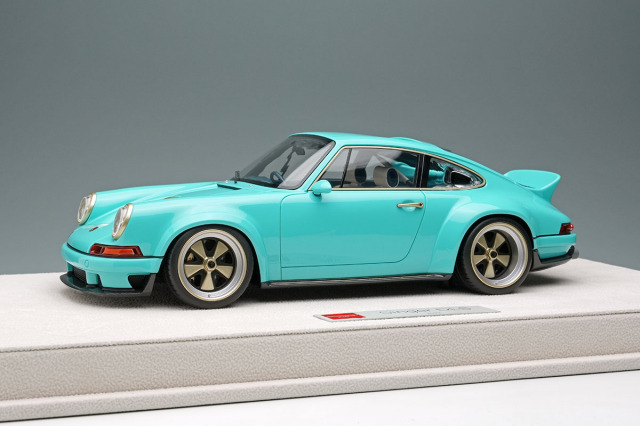 アイドロン 1/43 シンガー DLS 2021 オークグリーンメタリック