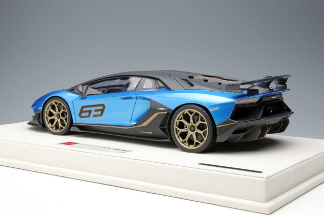 ミニカー　1/18 Lamborghini Aventador SVJ 63 2018(ブルーアイギル) [EML027I] 1/18 Makeup Lamborghini Aventador SVJ #63 (Blue) Resin Car