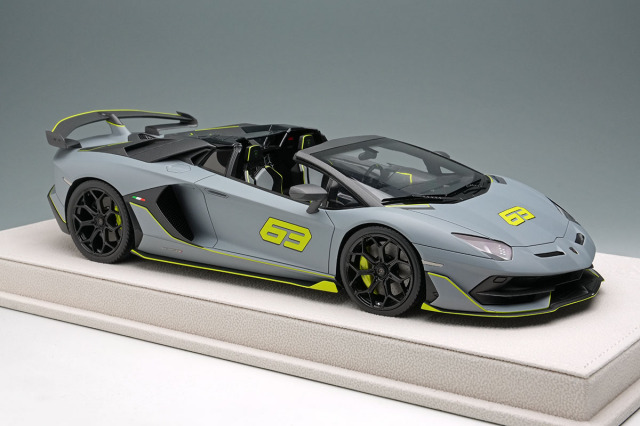 ランボルギーニ アヴェンタドー ロードスター　1/18 Lamborghini アイドロン EML030G 1/18 ランボルギーニ アヴェンタドール SVJ 63