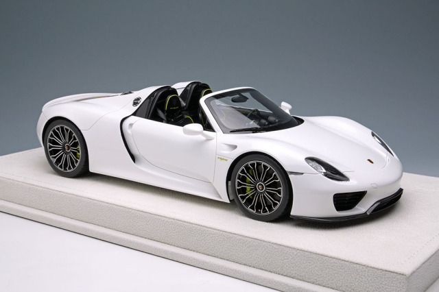 アイドロン EML045B 1/18 ポルシェ 918 スパイダー 2011 ホワイト