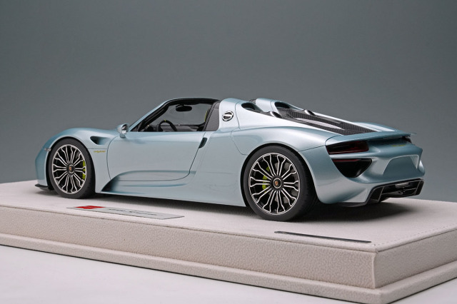 アイドロン EML045F 1/18 ポルシェ 918 スパイダー 2011 リキッド