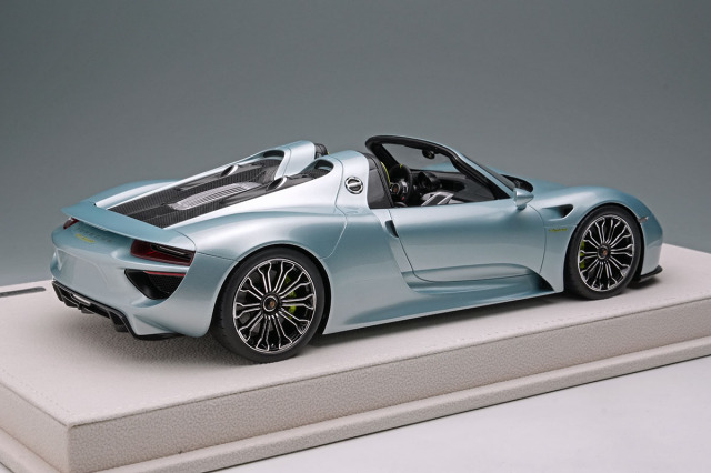 アイドロン EML045F 1/18 ポルシェ 918 スパイダー 2011 リキッド