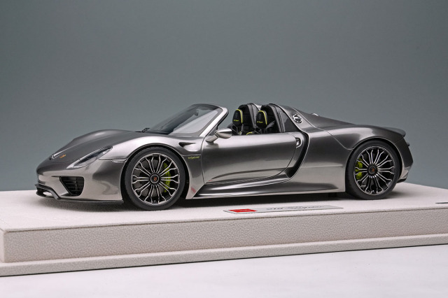 EIDOLON EML045J 1/18 Porsche 918 Spyder 2011 Liquid Metal Silver Limited 50pcs