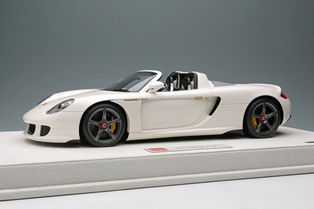 【お取り寄せ商品】 EIDOLON EML070I 1/18 Porsche Carrera GT 2004 Pearl White Limited 60pcs