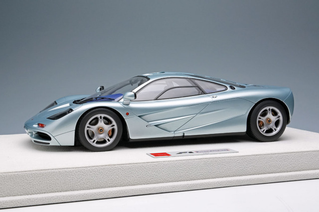 ** 予約商品 ** EIDOLON EML073D 1/18 McLaren F1 Road car 1994 Pale Blue Metallic Limited 100pcs