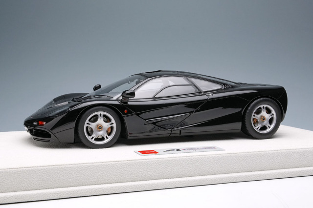 ** 予約商品 ** EIDOLON EML073F 1/18 McLaren F1 Road car 1994 Jet Black Metallic Limited 60pcs