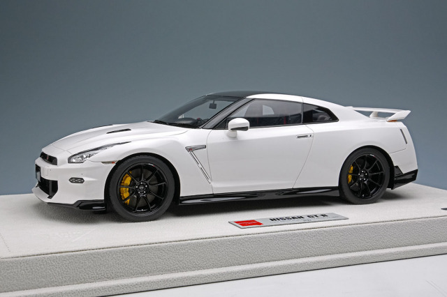 【お取り寄せ商品】 EIDOLON EML084C 1/18 NISSAN GT-R Track edition engineered by NISMO T-spec 2024 Brilliant White Pearl Limited 50pcs
