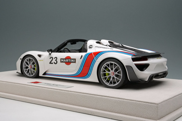 ポルシェ 918スパイダー 1/18 ホワイト マルティーニ ポルシェ 918 スパイダー ヴァイザッハパッケージ 2011 ホワイト