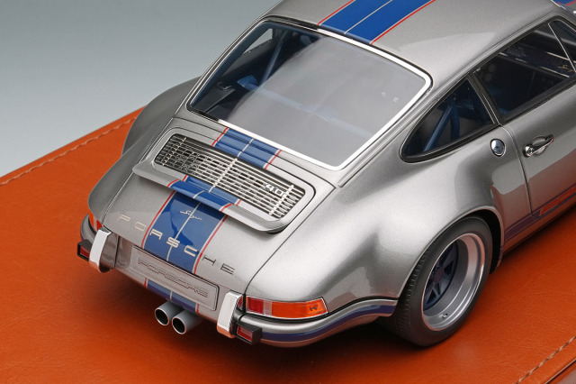 アイドロン EML090F 1/18 シンガー 911 (964) クーペ チタニウム