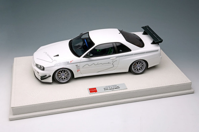 1/43マインズスカイラインGT-RBNR34V-spec N1BBSEM646 1/43マインズスカイラインGT-RBNR34V-spec N1BBSEM646 Make Up