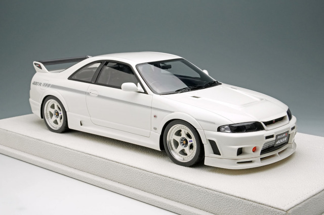 アイドロン EML102D 1/18 ニスモ 400R 1996 ホワイト