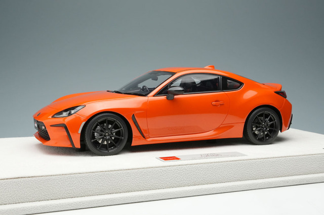 EIDOLON EML119 1/18 Toyota GR86 (RZ) 10th Anniversary Limited 2022 Flame Orange Limited 100pcs