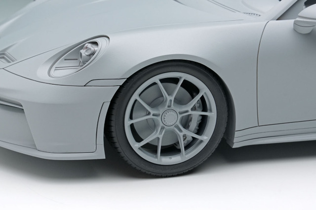 アイドロン EML165C 1/18 ポルシェ 911 (992) GT3 2021 スピード