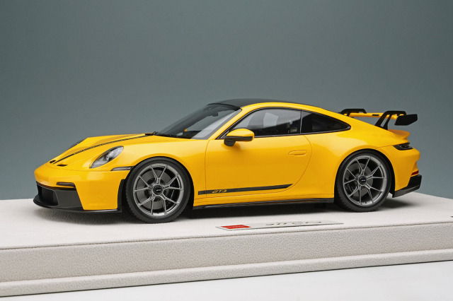** 予約商品 ** EIDOLON EML165C 1/18 Porsche 911 (992) GT3 2021 Speed Yellow (Carbon Roof) Limited 70pcs