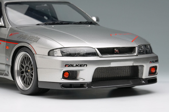 アイドロン EML179A 1/18 マインズ スカイライン GT-R (BCNR33