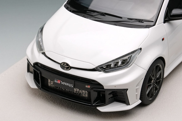 アイドロン EML182A 1/18 トヨタ GRヤリス RZ ハイパフォーマンス 2024