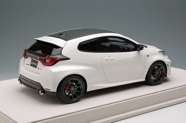 アイドロン EML182B 1/18 トヨタ GRヤリス RZ ハイパフォーマンス 2024