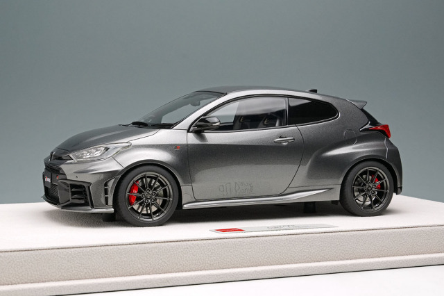 【お取り寄せ商品】 EIDOLON EML182C 1/18 Toyota GR Yaris RZ High Performance 2024 Precious Metal