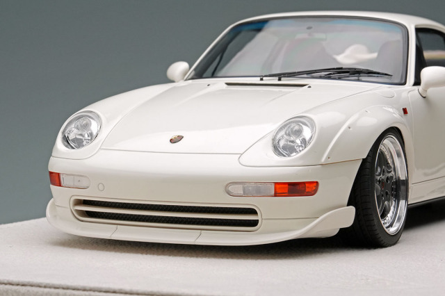 アイドロン EML213D 1/18 ポルシェ 911 (993) GT2 ストリート 1996