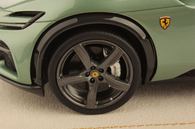 MR collection FE038SE3 1/18 Ferrari Purosangue Verde Francesca