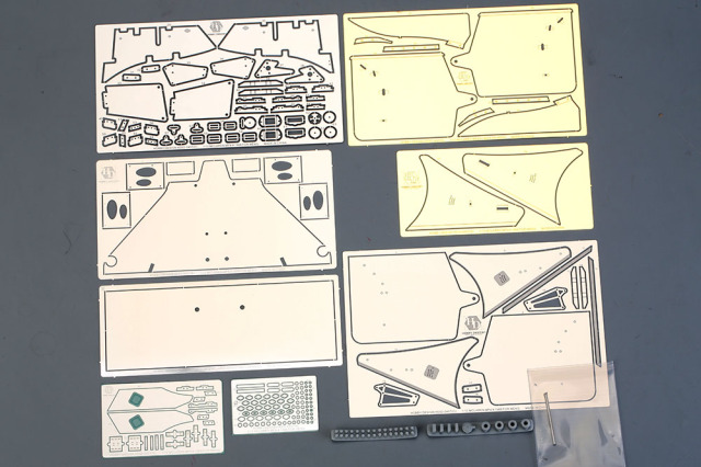 ホビーデザイン 1/12 マクラーレン MP4/4 ディティールアップセット TOP STUDIO MD29015 1/12 McLaren MP4/6 Super Detail-up set