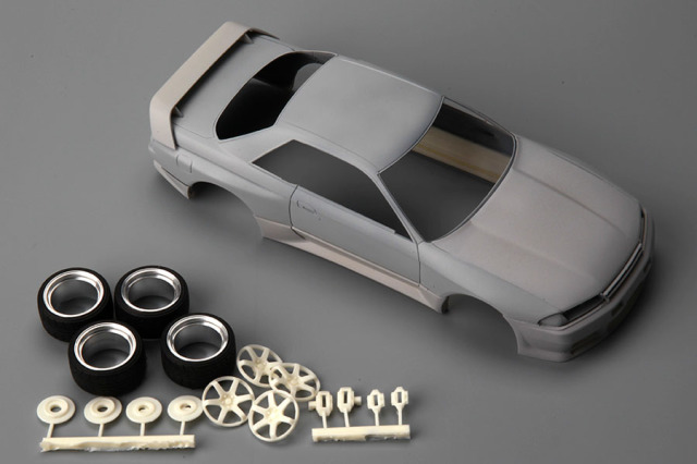 【トランスキット】ホビーデザイン ニッサンR32用 Hobby Design HD03_0520 1/24 ニッサン R32 Trust Greddy