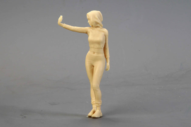 Hobby Design HD03_0568 1/24 Pretty Lady A (Selfie girl)