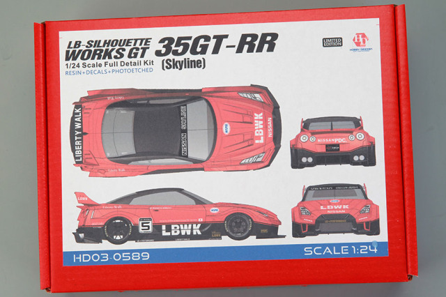 Hobby Design HD03_0589 1/24 LB-Silhouette Works GT 35GT-RR (Skyline) Kit