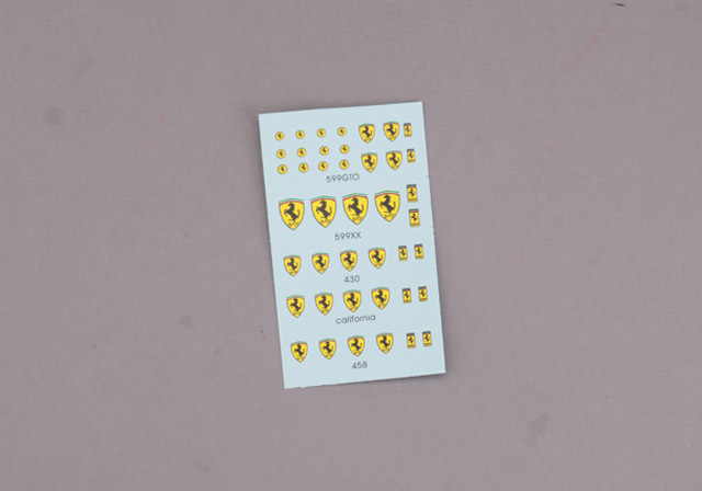 Hobby Design HD04_0056 1/18 フェラーリ LOGO デカール【メール便可】