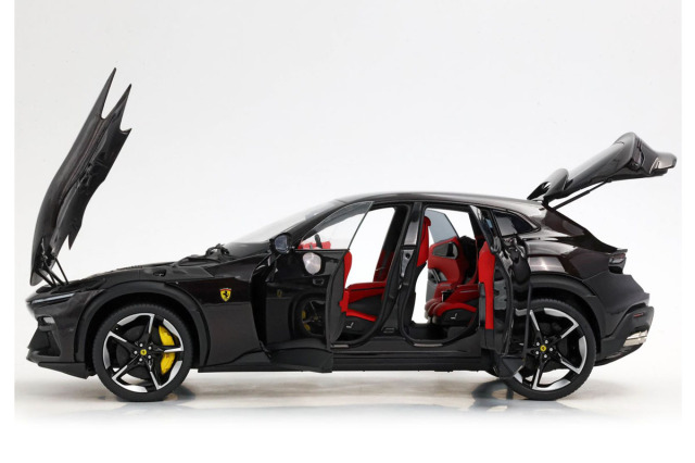 予約商品 ** BBR HE180052DDIE 1/18 Ferrari Purosangue Nero