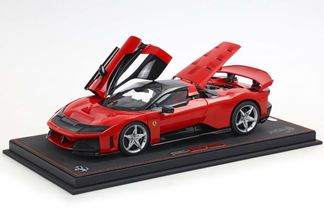 ** 予約商品 ** BBR HE180054ADIE 1/18 Ferrari F80 Rosso Corsa - Silver wheels (Diecast Full Open)（ケース付）