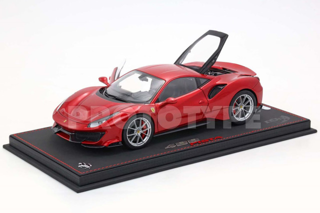** 予約商品 ** BBR HE180055CDIE 1/18 Ferrari 488 Pista Rosso Fuoco (Diecast Full Open) Limited 60pcs（ケース付）