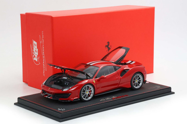 コレクション 18C 予約商品 ** BBR HE180055DIE 1/18 Ferrari 488 Pista Rosso corsa
