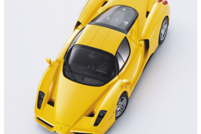 予約商品 ** BBR HE182507DIE 1/18 Ferrari Enzo Giallo Modena