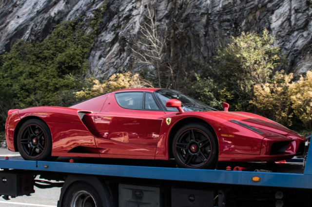 ** 予約商品 ** BBR HE182554BDIE 1/18 Ferrari Enzo F1 2007 Red - Black/Red wheels (Diecast Full Open)（ケース付）