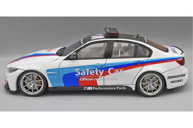 Kitbox x PZY Model 1/24キット KB08-03S BMW M3 (F80) Deluxe Edition