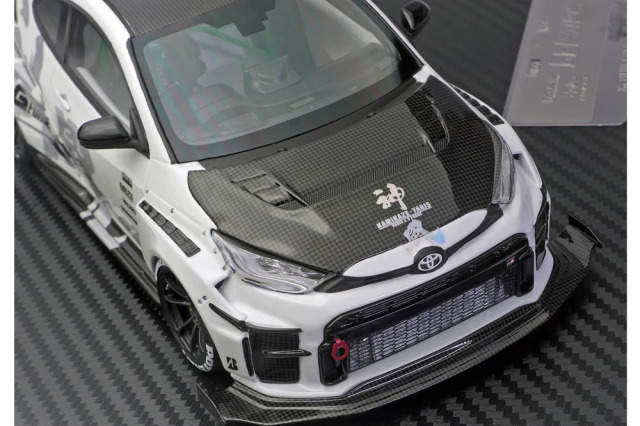 Kitbox x PZY Model 1/24キット KB08-09 Varis GR Yaris Kamikaze