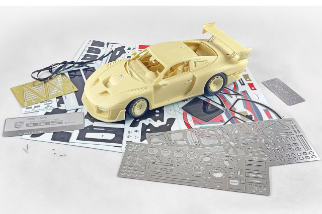 Kitbox x PZY Model 1/24キット KB08-18 Porsche 935 (2019) ミニカー