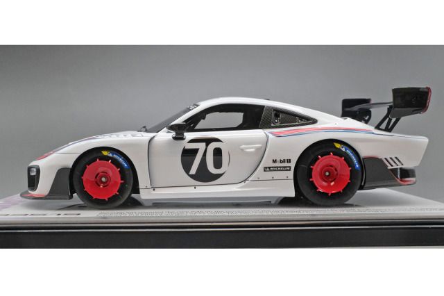 Kitbox x PZY Model 1/24キット KB08-18 Porsche 935 (2019) ミニカー