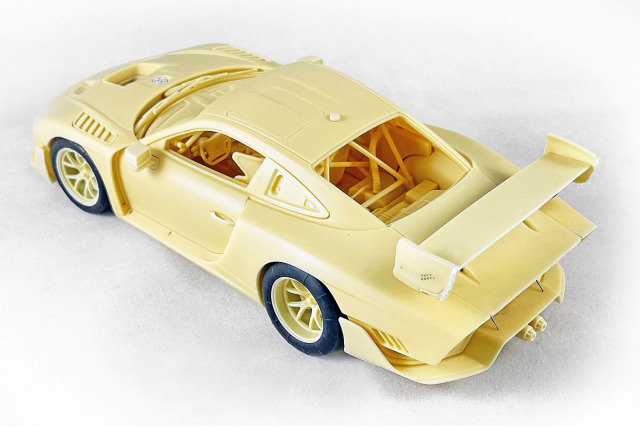 Kitbox x PZY Model 1/24キット KB08-18 Porsche 935 (2019) ミニカー